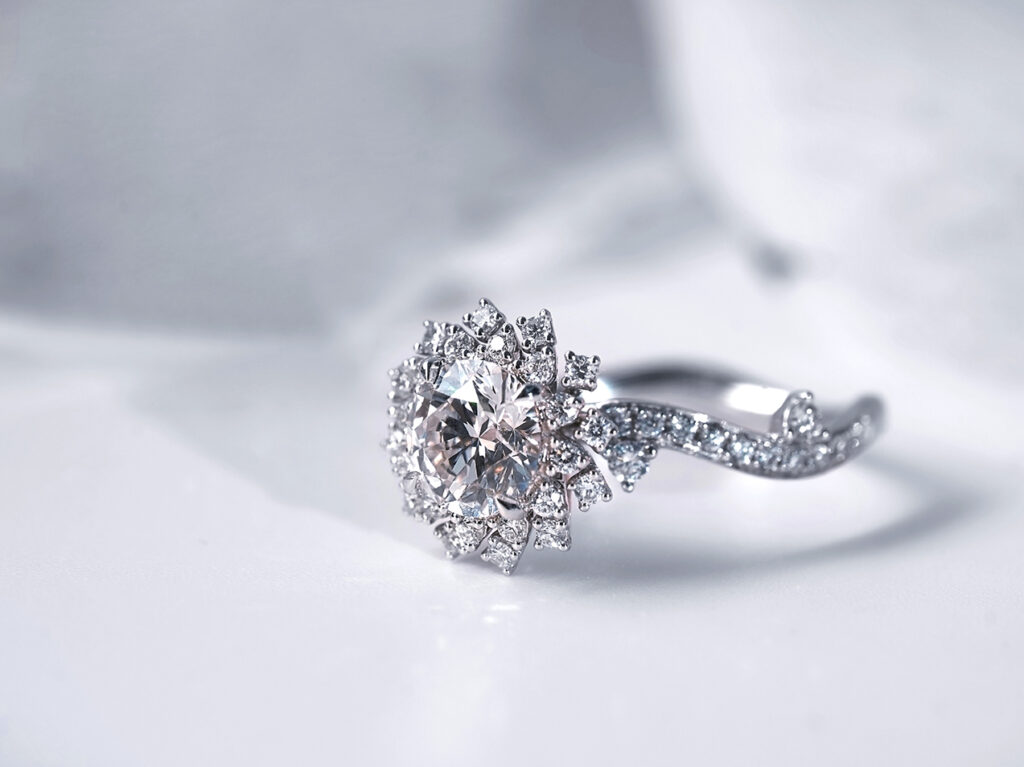 結婚週年禮物送老婆九曲花街鑽石戒指