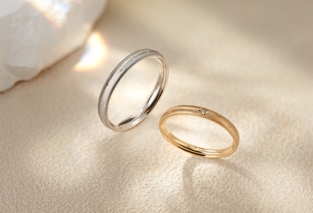 求婚戒結婚戒傻傻分不清？結婚戒指誰買？婚前必讀戒指指南